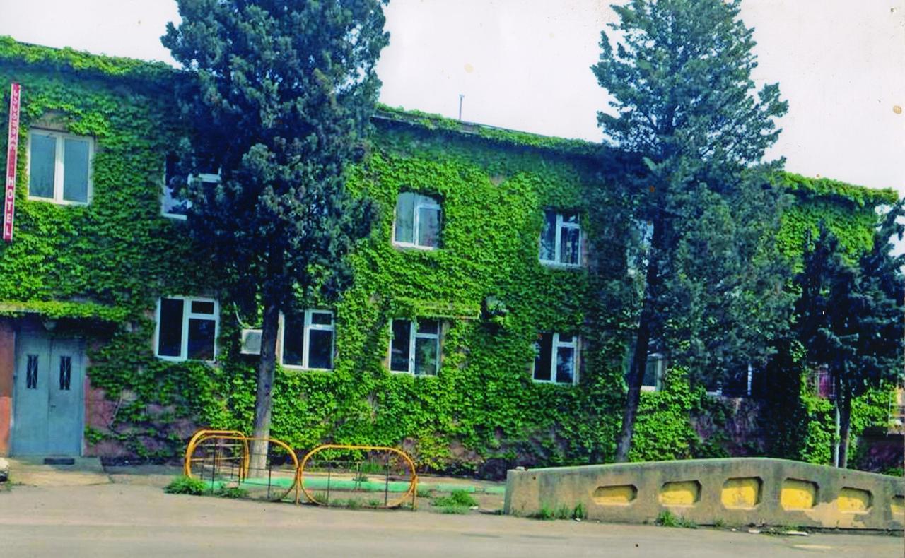 Hotel Lilo Near Airport Tbilisi Luaran gambar
